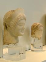 Akr 640+641. Heads of small Korai of Island marble; end of 6th century-beginning of 5th century BC.