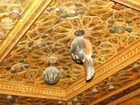 Nerantzopoulos Mansion: Oblong Ceiling Navel Decorated With Woodcarved Watermelons
