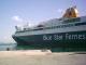 Syros, Ermoupoli: Ferry docked at Ermoupoli's port