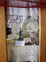Delinaneio Folklore Museum: Traditional folk household items in the cupboard