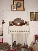 Delinaneio Folklore Museum: Around the Fireplace
