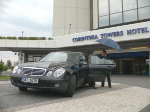 Corinthia Towers Hotel: Limousine Service