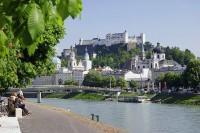 Αυστρία, Ζάλτσμπουργκ: Ρομαντικός περίπατος κάτω από το κάστρο
