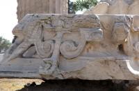 Sanctuary of Olympian Zeus: The Capital of the Fallen Column in detail