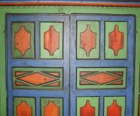 Dolgiras Mansion: Cupboard door panels in the kitchen