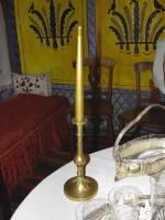 Dolgiras Mansion: Bronze candlestick