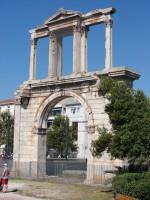 Η Πύλη του Αδριανού