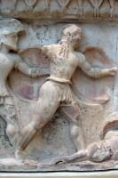 Ανατολική πλευρά της ζωφόρου του Θησαυρού των Σιφνίων (525 π.Χ.) Σκηνή μάχης ανάμεσα σε Έλληνες και Τρώες (Λεπτομέρεια)