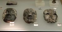 Χρυσελεφάντινα αγάλματα: 15-17. Κεφαλές από ελεφαντοστό