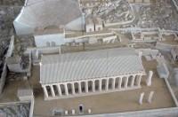 Μακέτα Αρχαιολογικού Χώρου Δελφών: Ο Ναός του Απόλλωνα