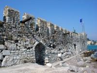 Nafpaktos Port: Exterior View of Walls