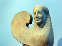 Akr 632. Άγαλμα σφίγγας
