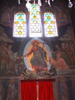 Δελφοί: Εσωτερικό του Ναού του Αγ. Νικολάου με την τοιχογραφία της Ανάστασης του Χριστού